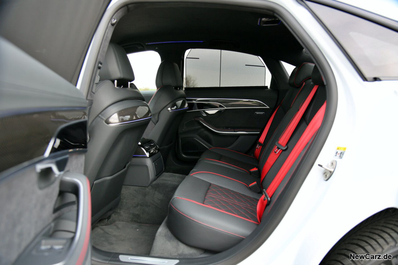 Audi S8 quattro Fond