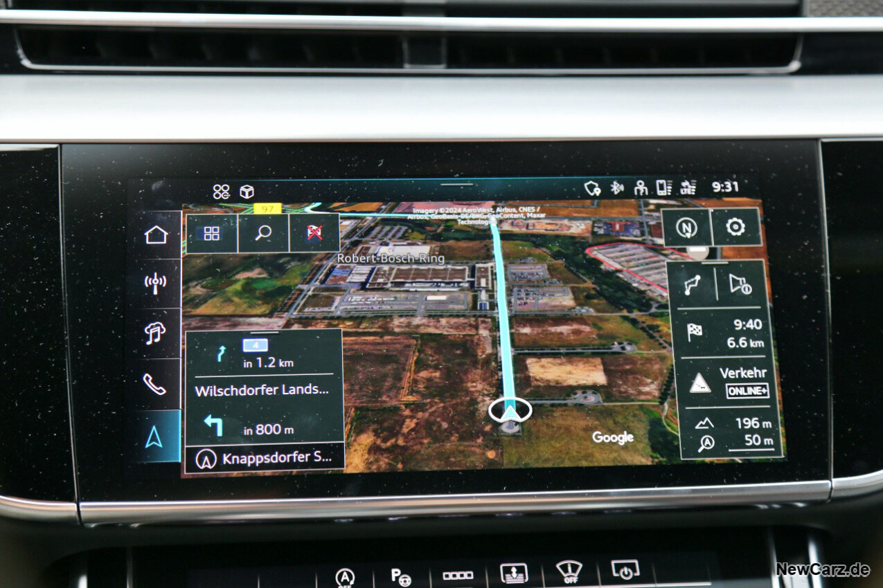 Audi S8 quattro Navi