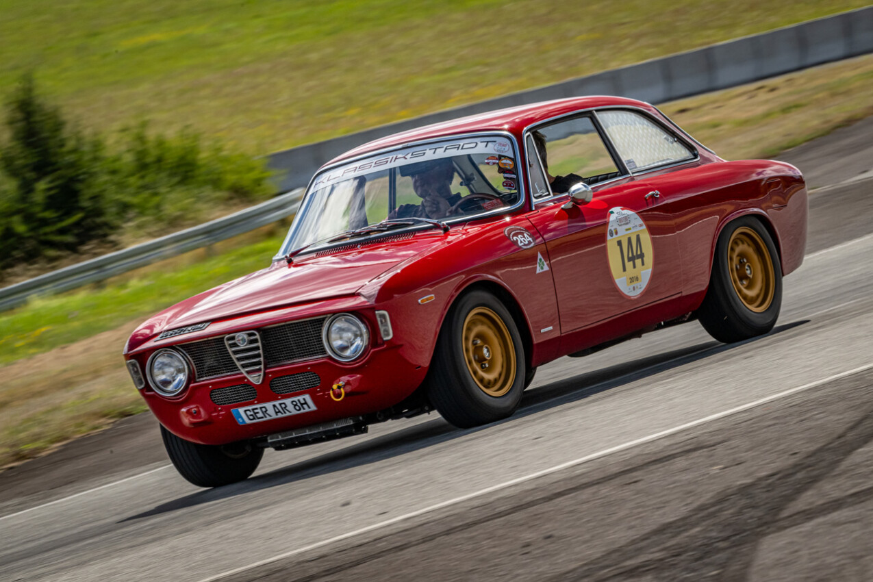 Alfa Romeo Giulia Sprint GTA