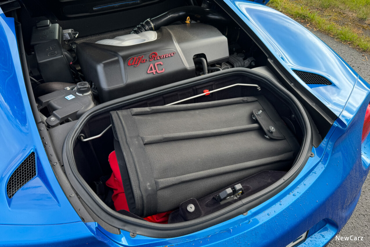 Alfa Romeo 4C Spider Kofferraum