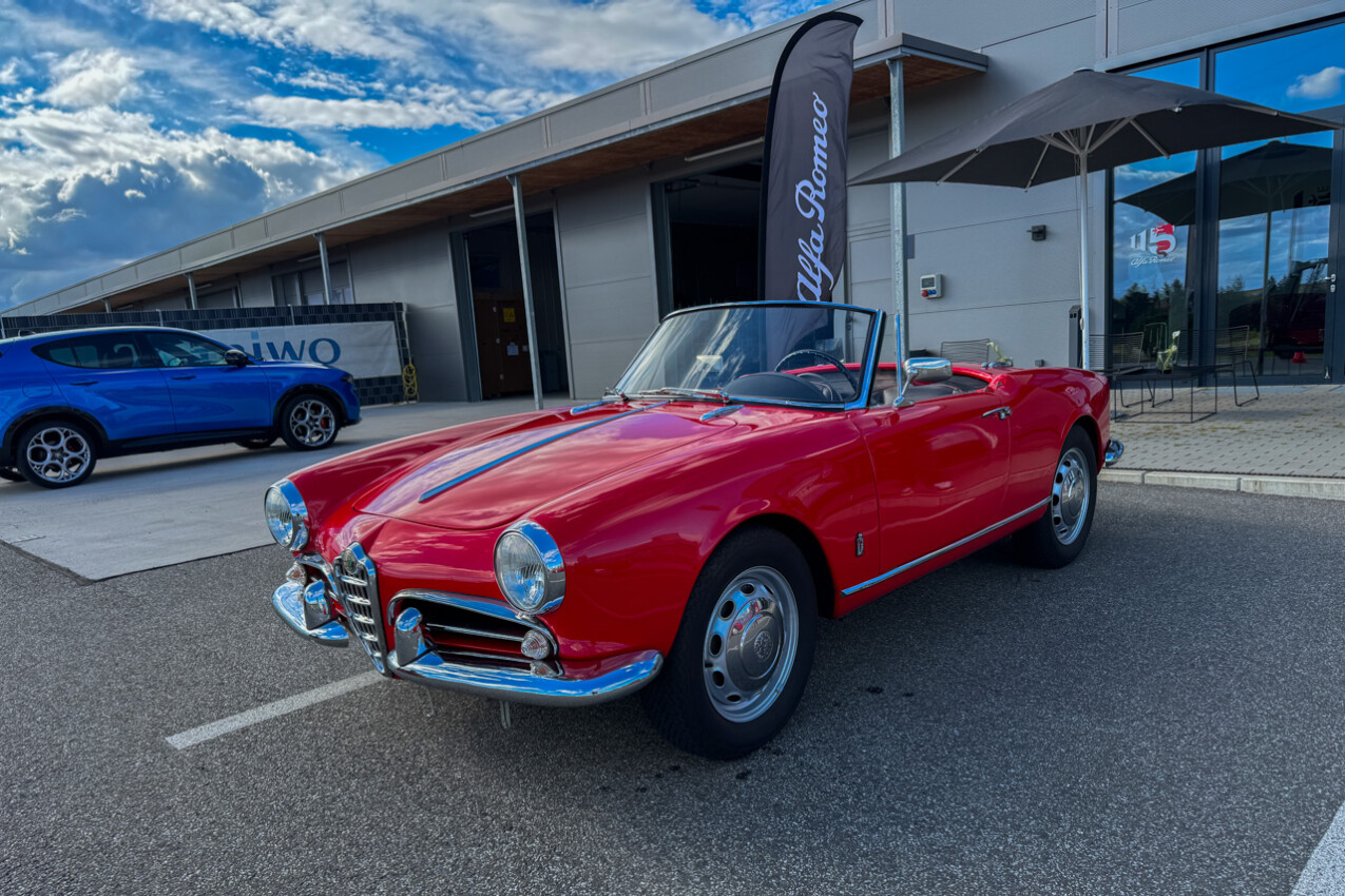 Alfa Romeo Giulietta vorne