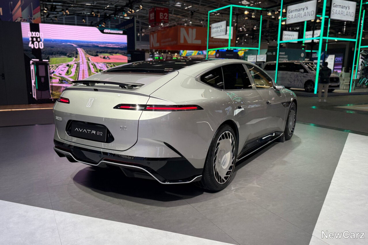 AVATR 12 schräg hinten