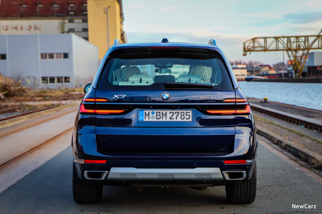 BMW X7 Facelift hinten