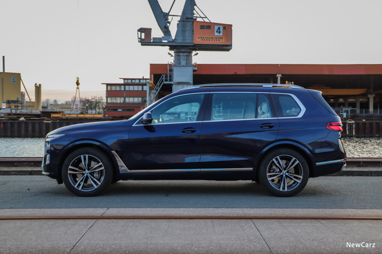 BMW X7 Facelift Seitenansicht