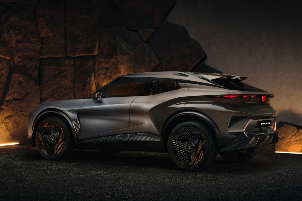 Cupra Tindaya schräg hinten