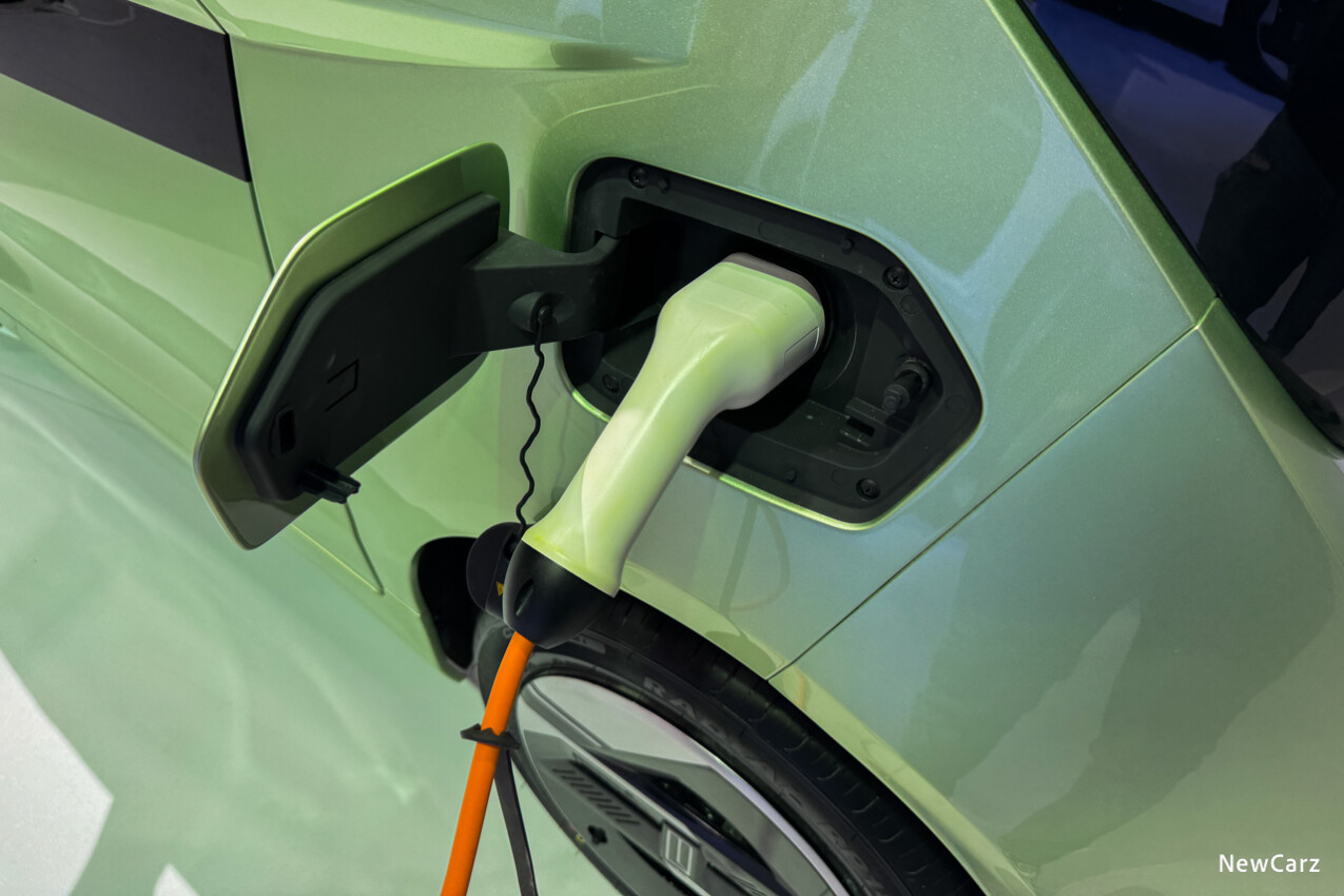 Linktour Alumi Ladeanschluss