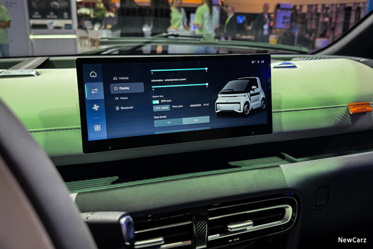 Linktour Alumi Elite Infotainment