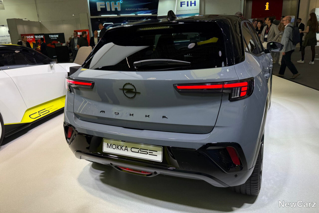 Opel Mokka GSE hinten