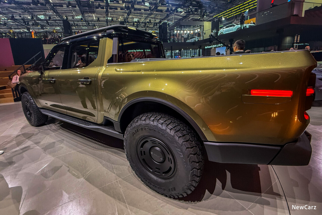 Scout Terra schräg hinten