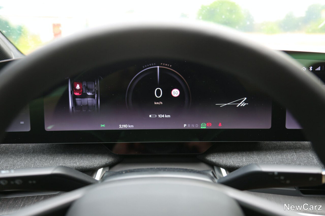 Lucid Air Pure Cockpitblick