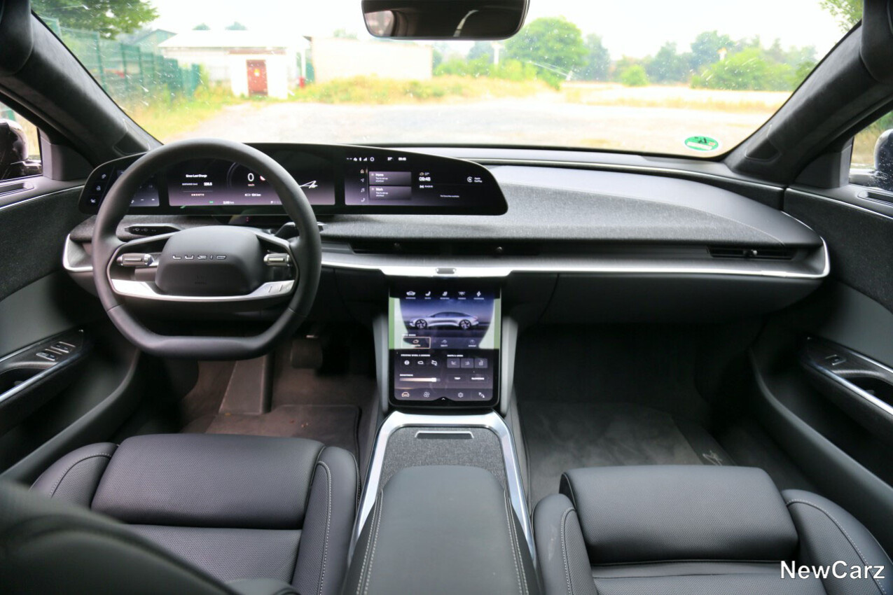 Lucid Air Pure Instrumententafel