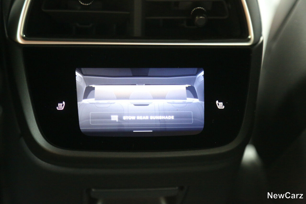 Lucid Air Pure Sonnenrollo