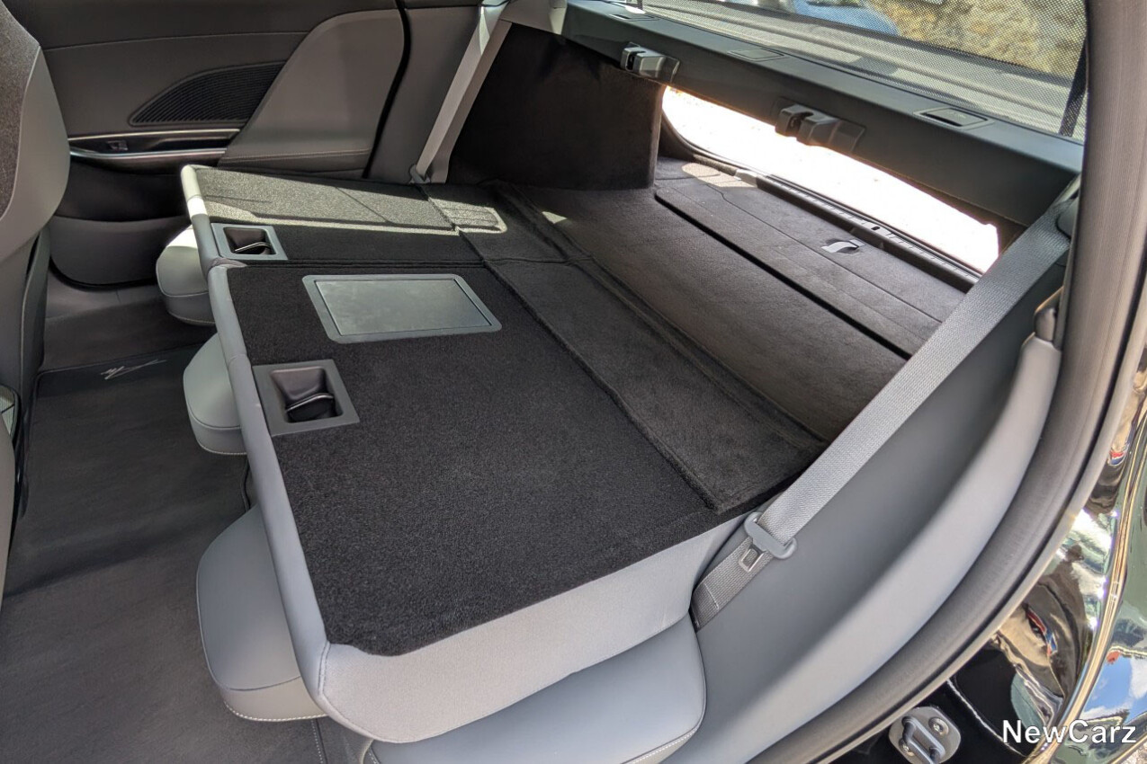 Lucid Air Pure Kofferraum maximiert