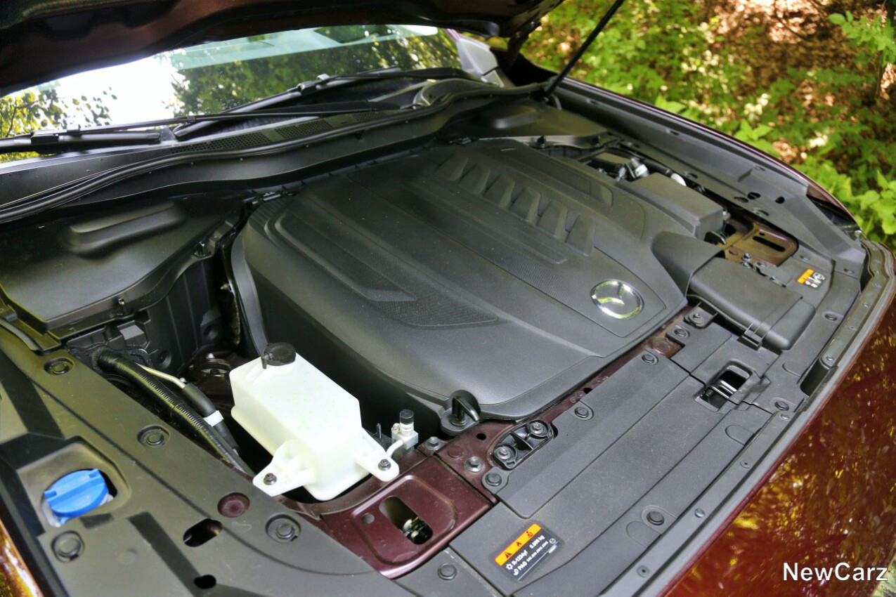 Mazda CX-80 Motorraum