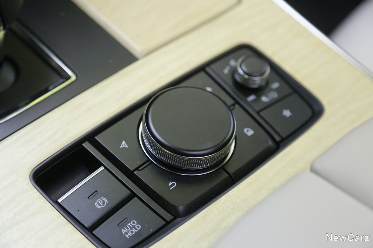 Mazda CX-80 Drehregler