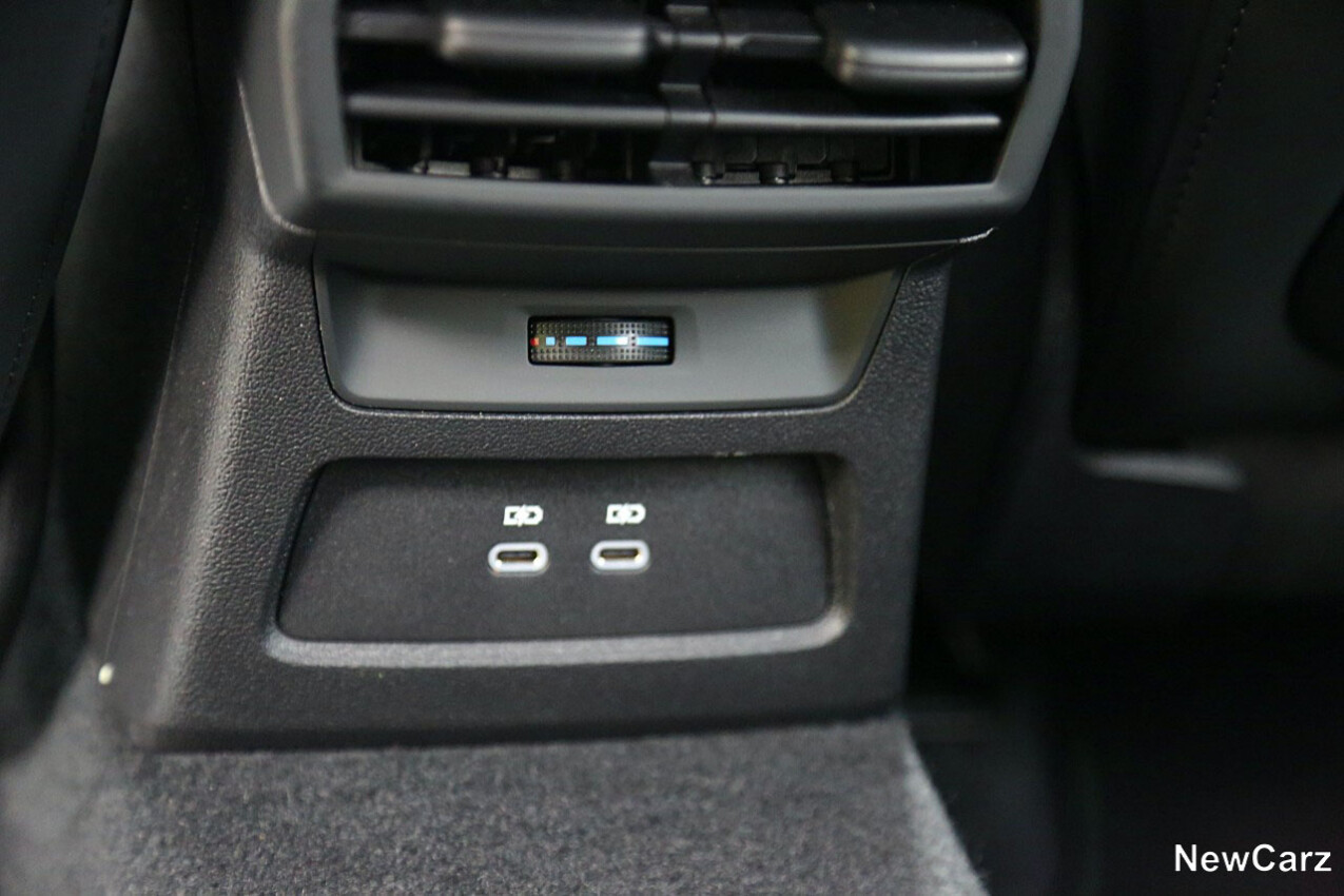 Audi RS3 Sportback USB-Slots Fond