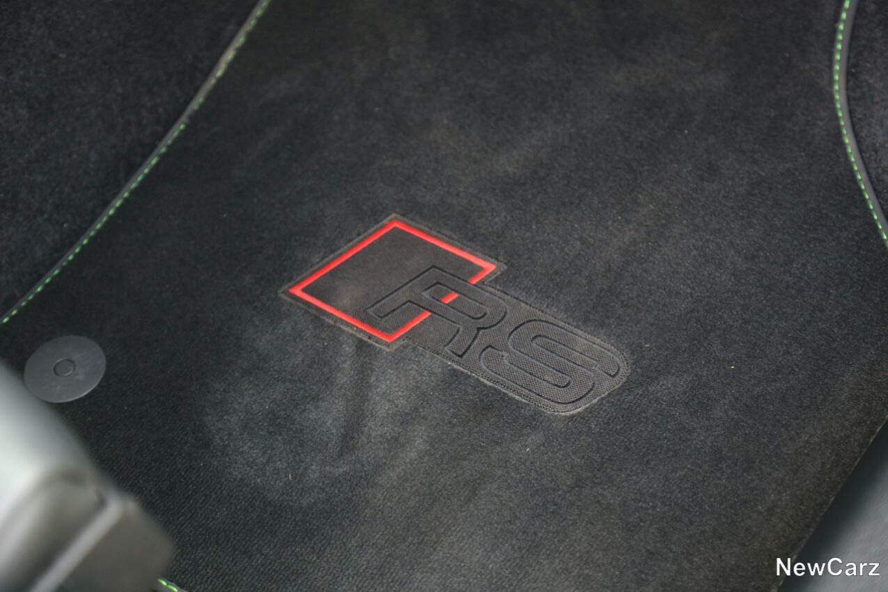 Audi RS3 Sportback Fußraum