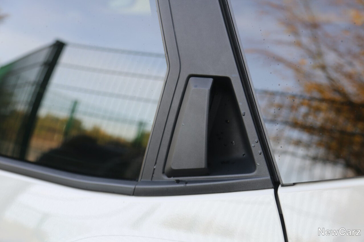 Dacia Duster Mild Hybrid 130 4x4 Türgriff hinten