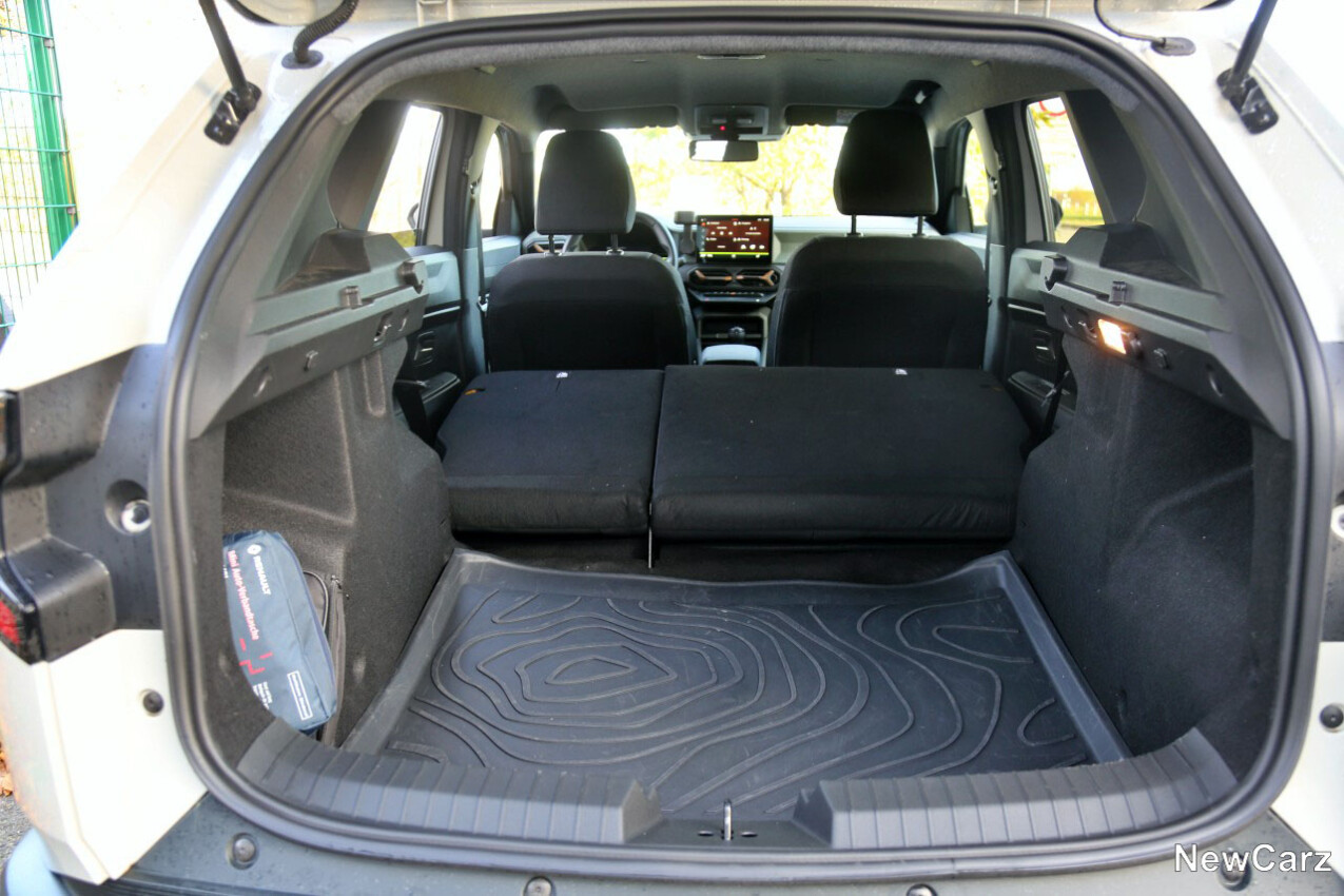 Dacia Duster Mild Hybrid 130 4x4 Kofferraum maximiert