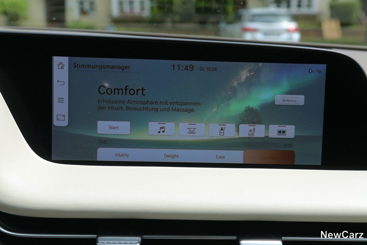 Genesis G90 LWB Stimmungsprogramm