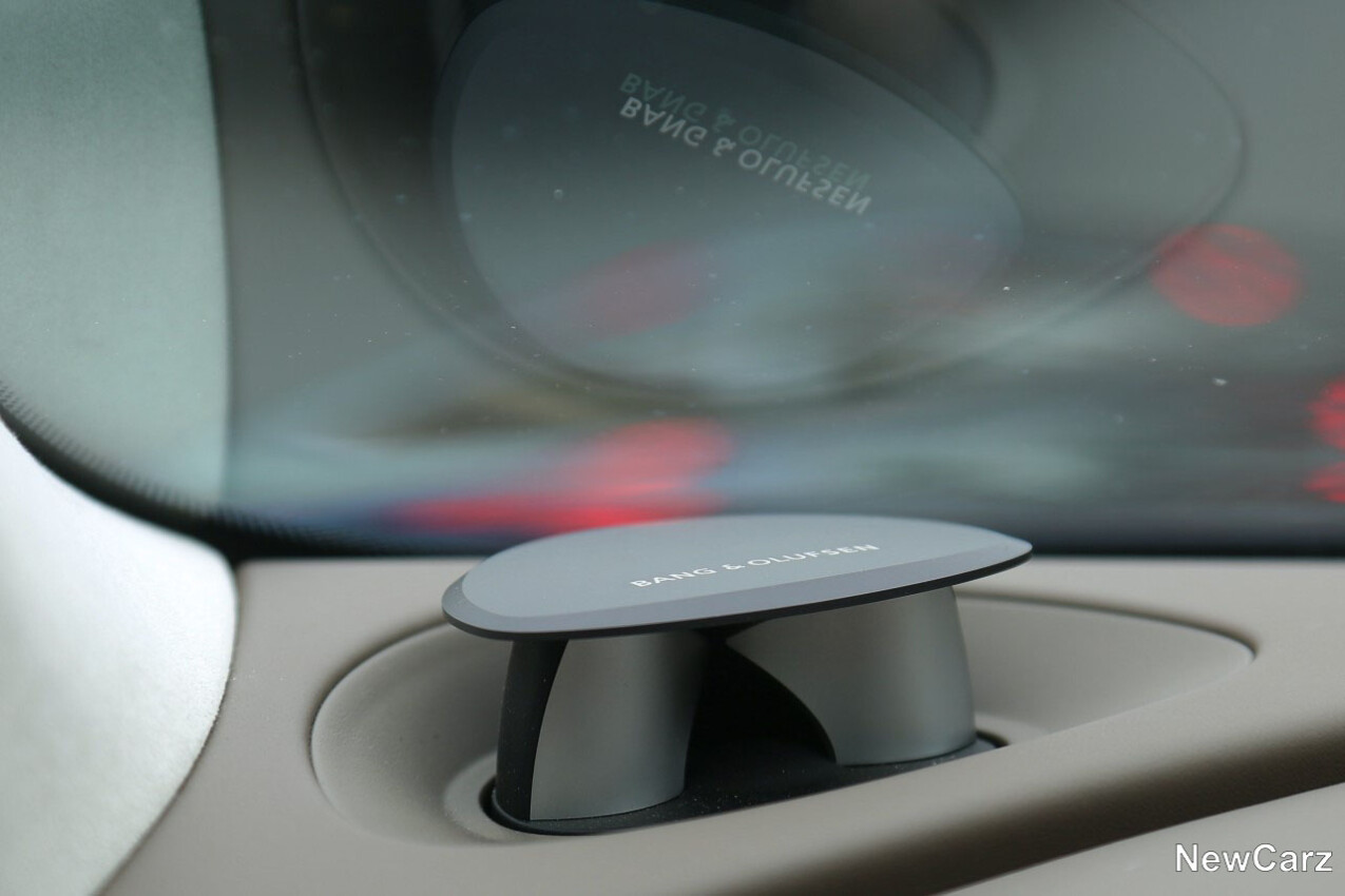 Genesis G90 LWB B&O Hochtöner aktiv