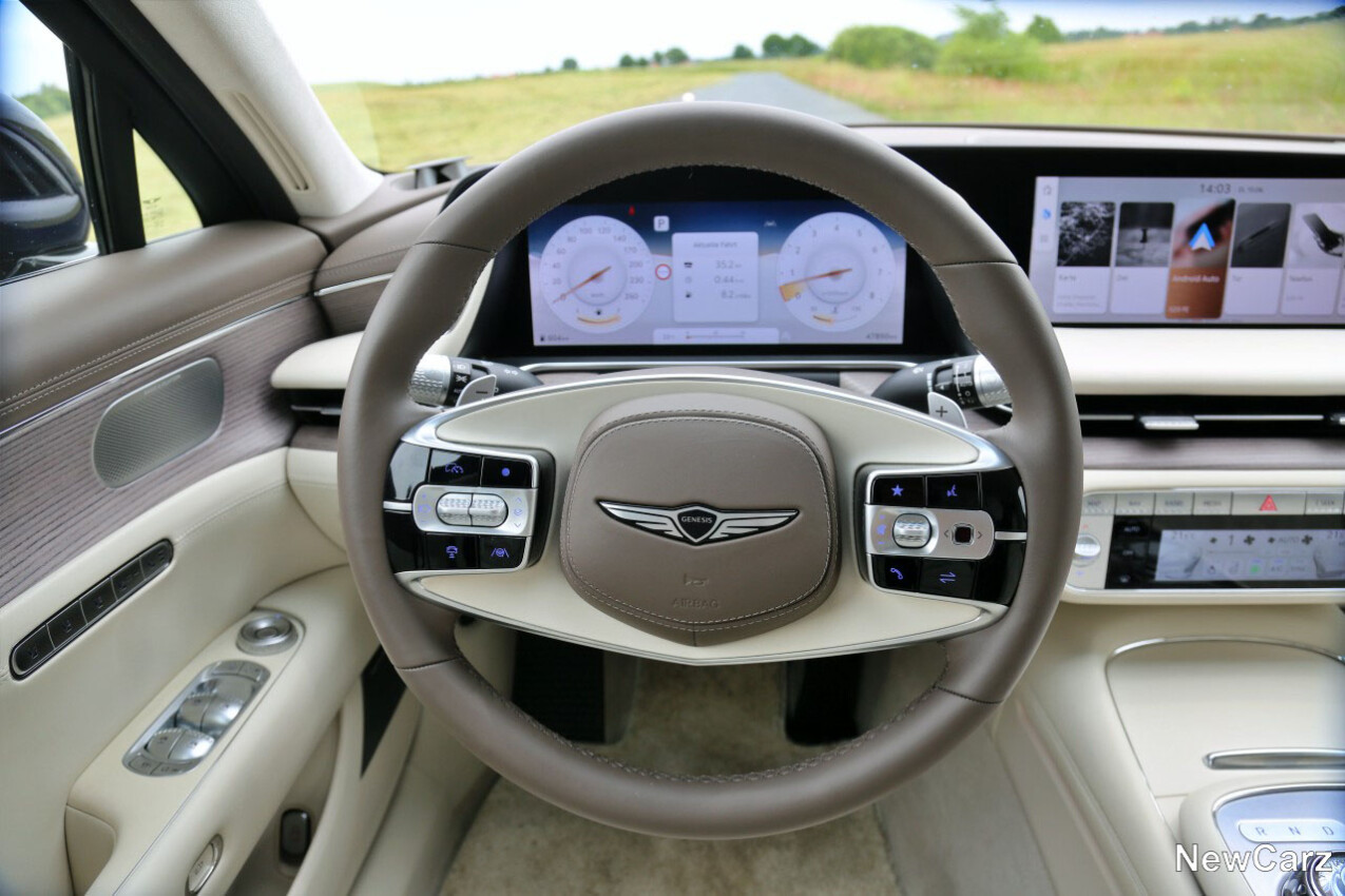 Genesis G90 LWB Lenkrad