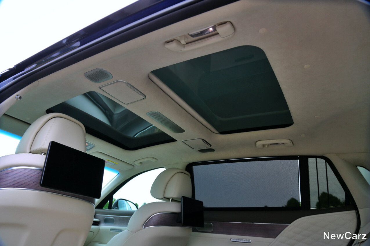 Genesis G90 LWB Panoramadach