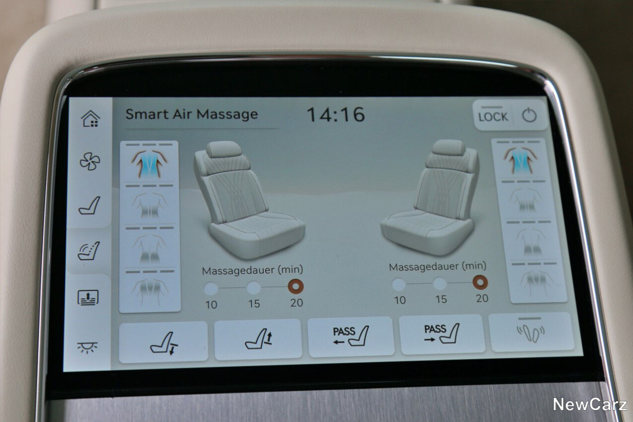 Genesis G90 LWB Fond Bedieneinheit Display