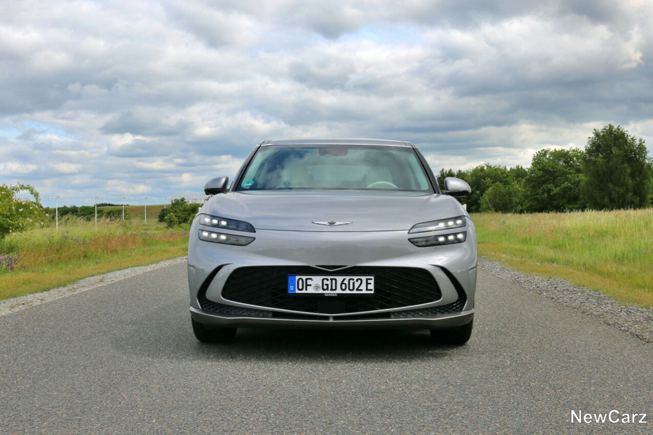Genesis GV60 Front 