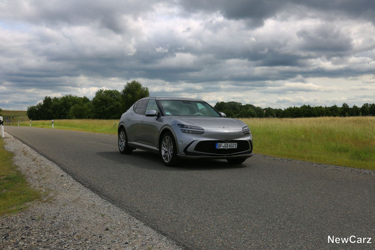 Genesis GV60 vorne rechts