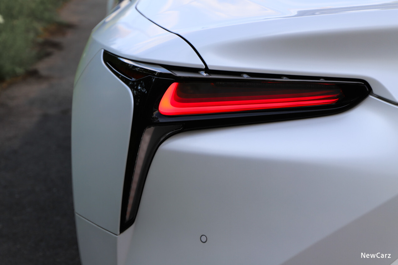 Lexus LC 500 Ultimate Edition Heckleuchte 