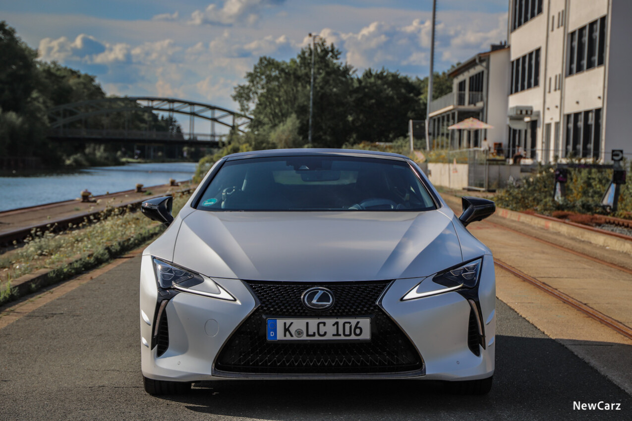 Lexus LC 500 Ultimate Edition Frontansicht