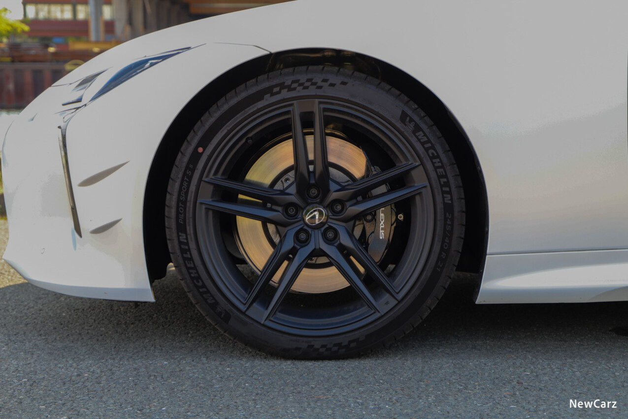 Lexus LC 500 Ultimate Edition Rad