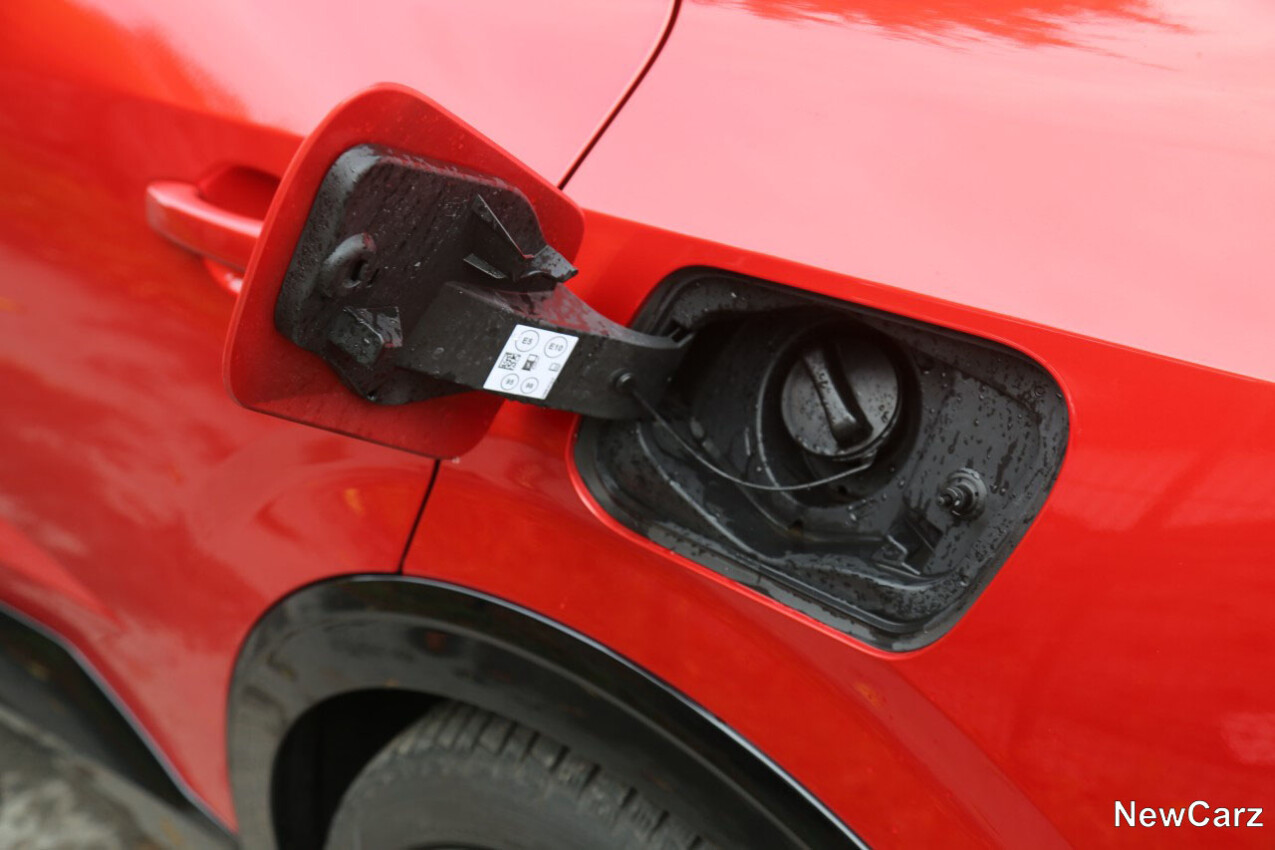 Renault Rafale PHEV Tankdeckel