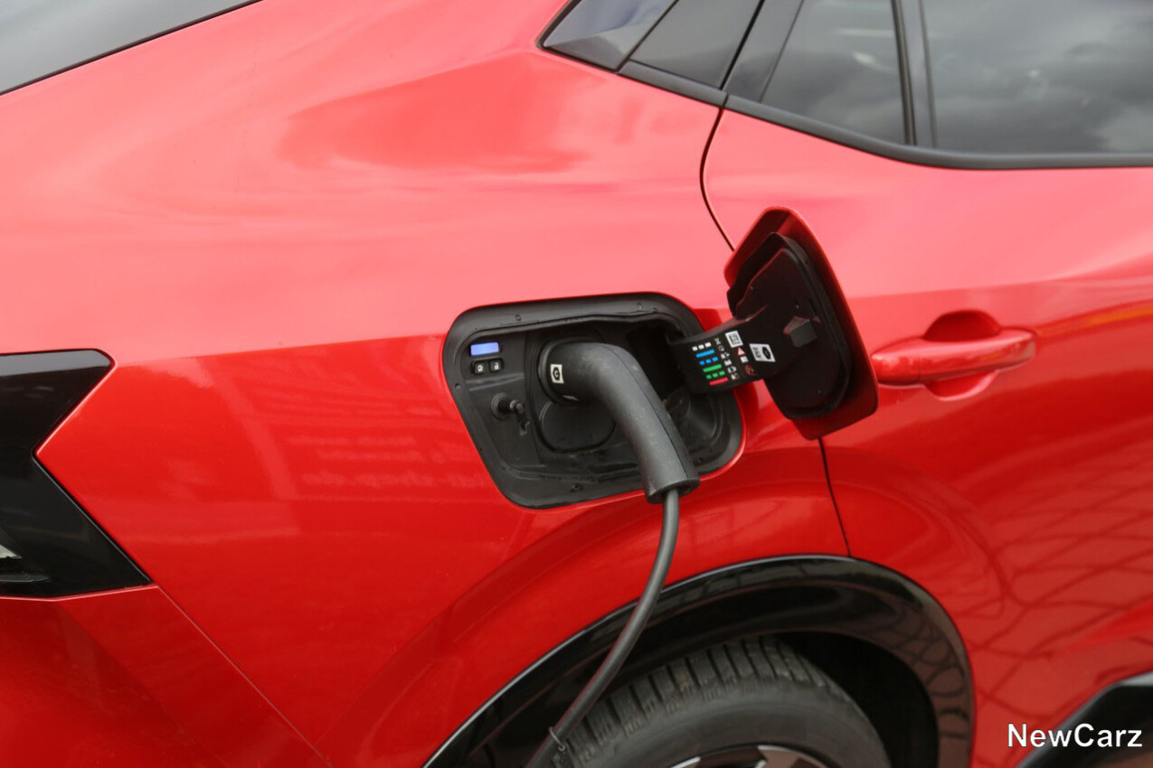 Renault Rafale PHEV Aufladen