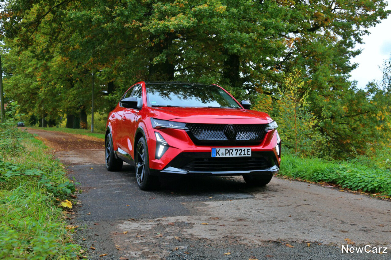 Renault Rafale PHEV vorn rechts