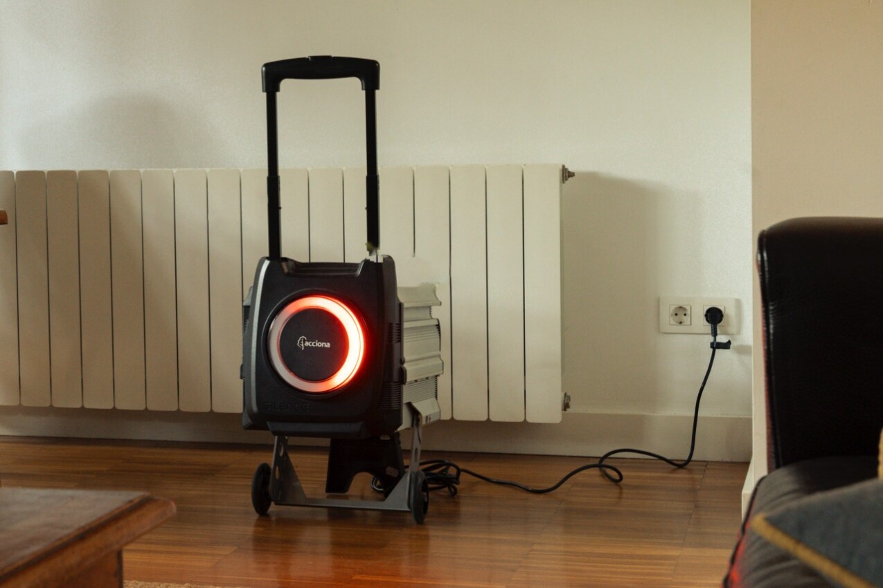 Silence S04 Akku als Rollkoffer