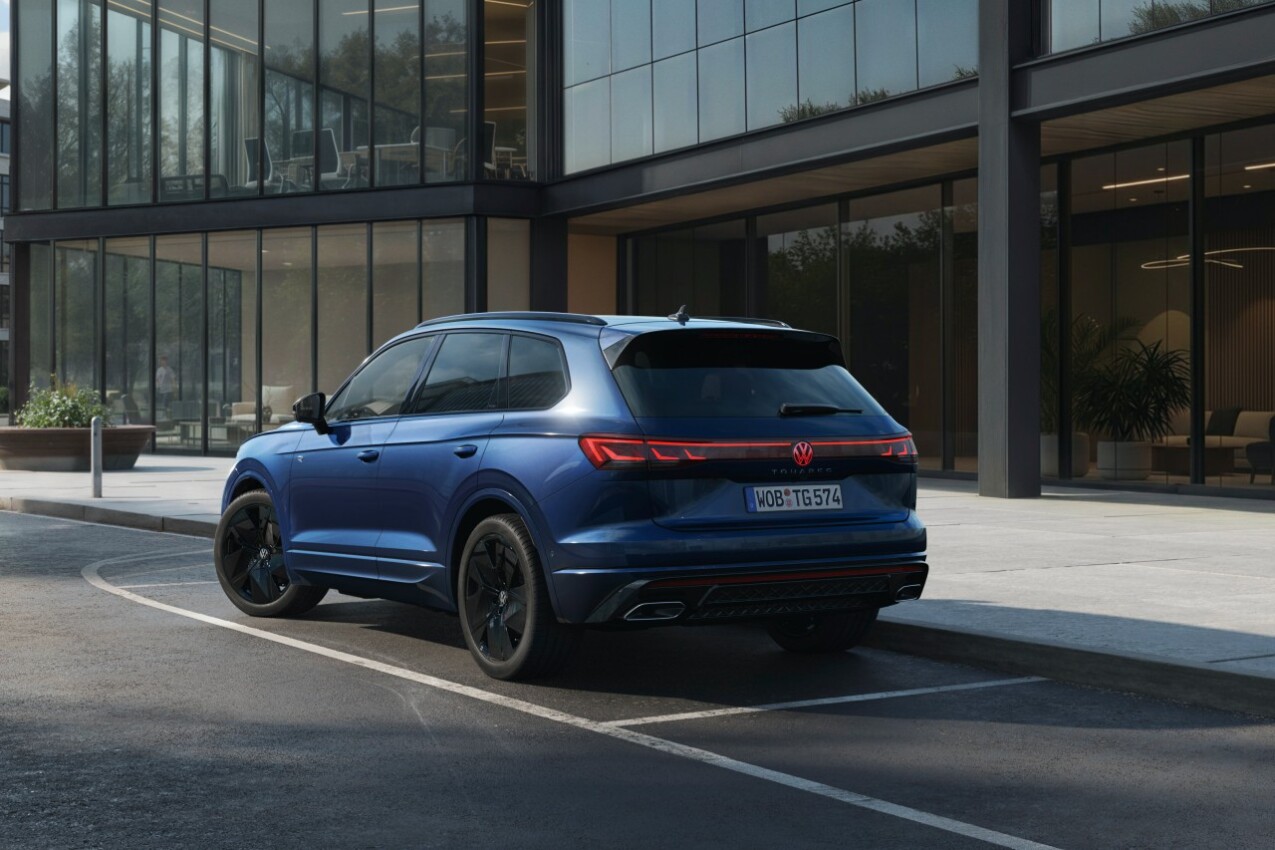 VW Touareg Final Edition 2025 Parking