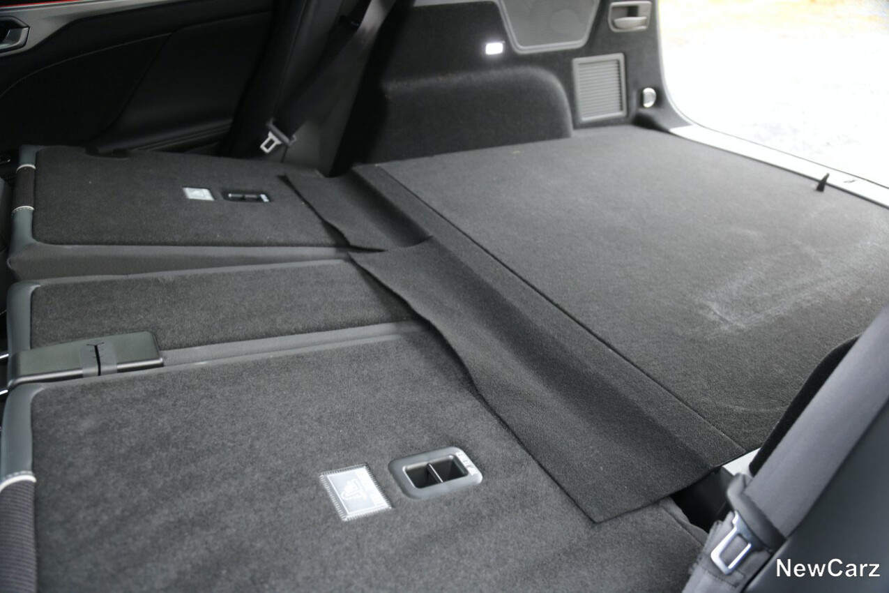 GWM Wey 05 Kofferraum Ladekante