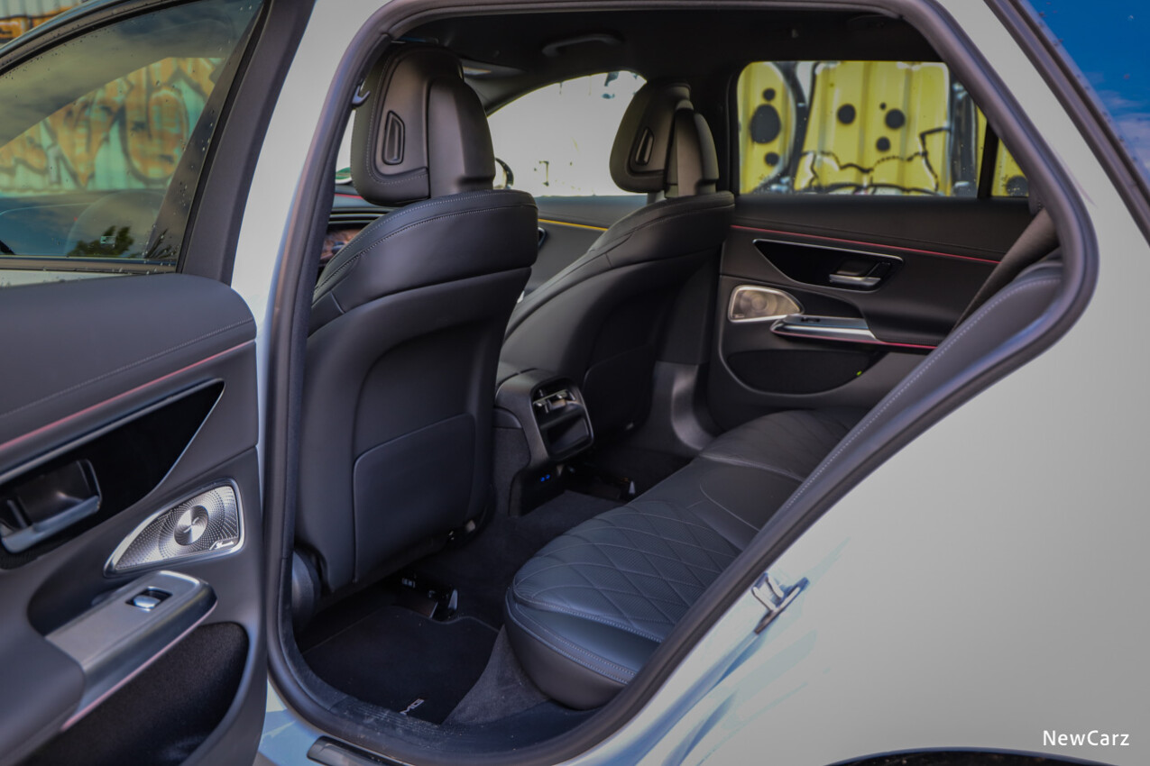 Mercedes-Benz E 450d T-Modell Rückbank