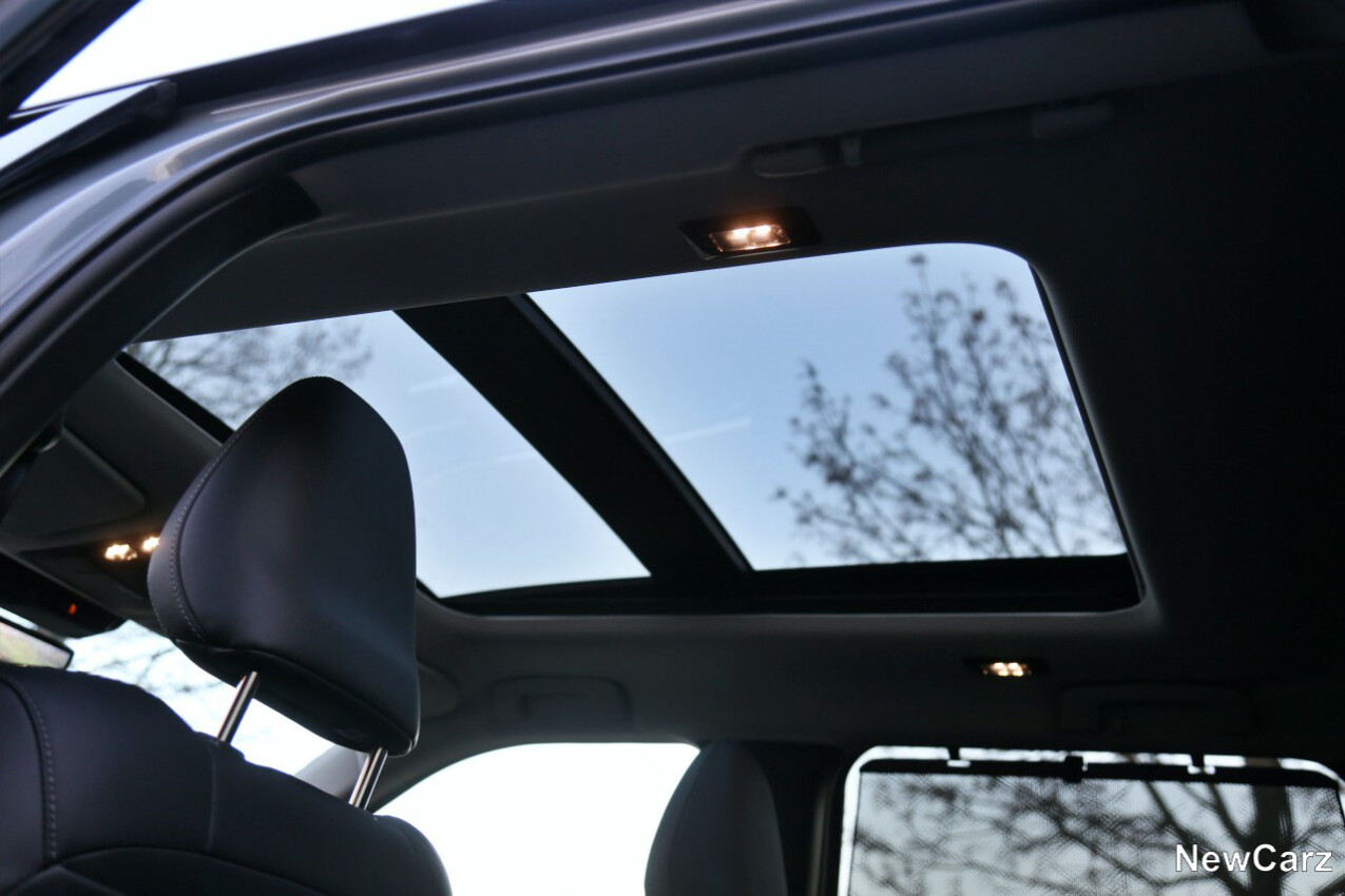 Mitsubishi Outlander 4 PHEV Panoramadach