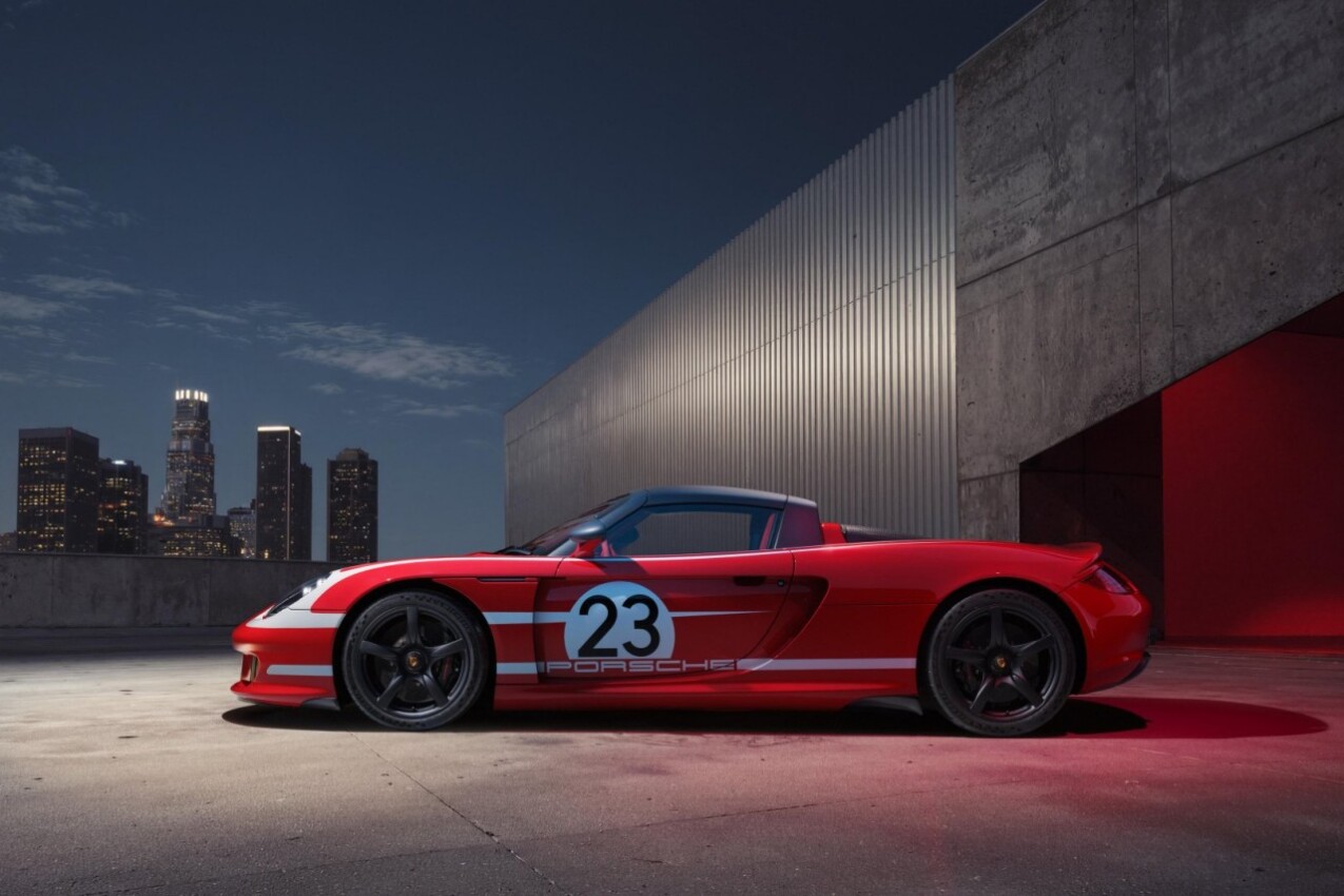 Porsche Carrera GT Seite