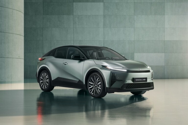 Toyota C-HR+