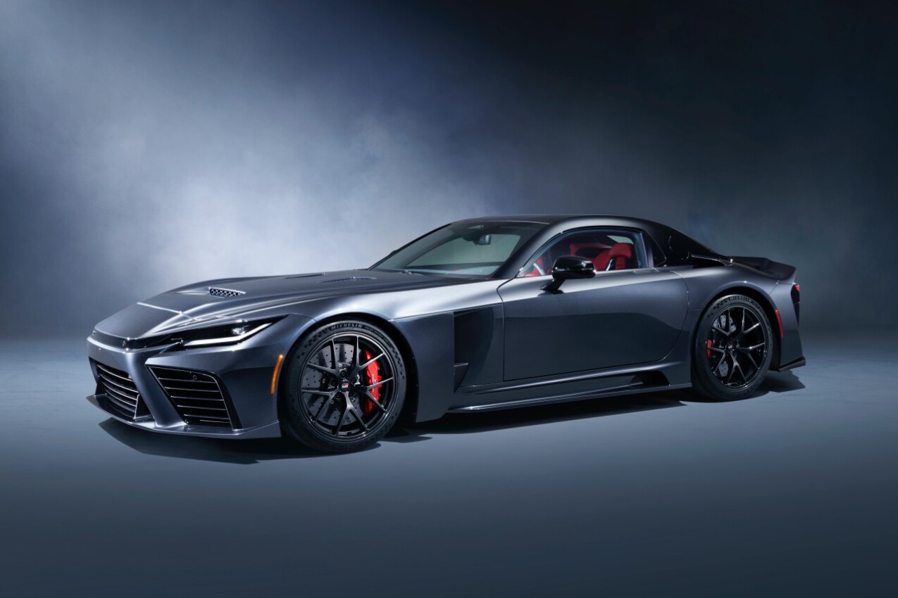 Toyota GR GT schräg vorn links