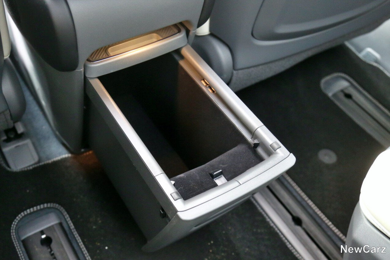Kia EV9 AWD Ablagefach Fond