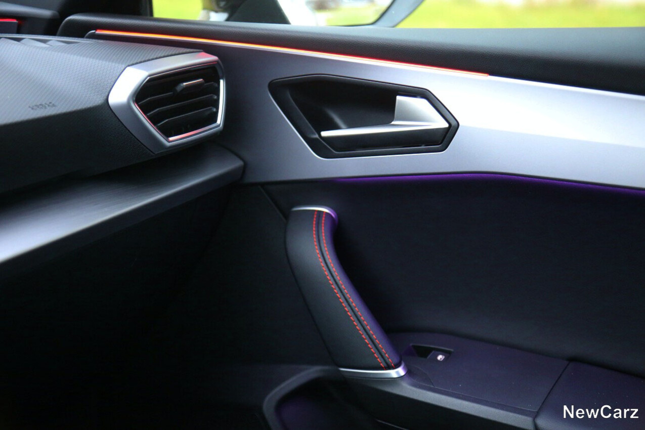 Seat Leon e-Hybrid Black Edition Innentürverkleidung