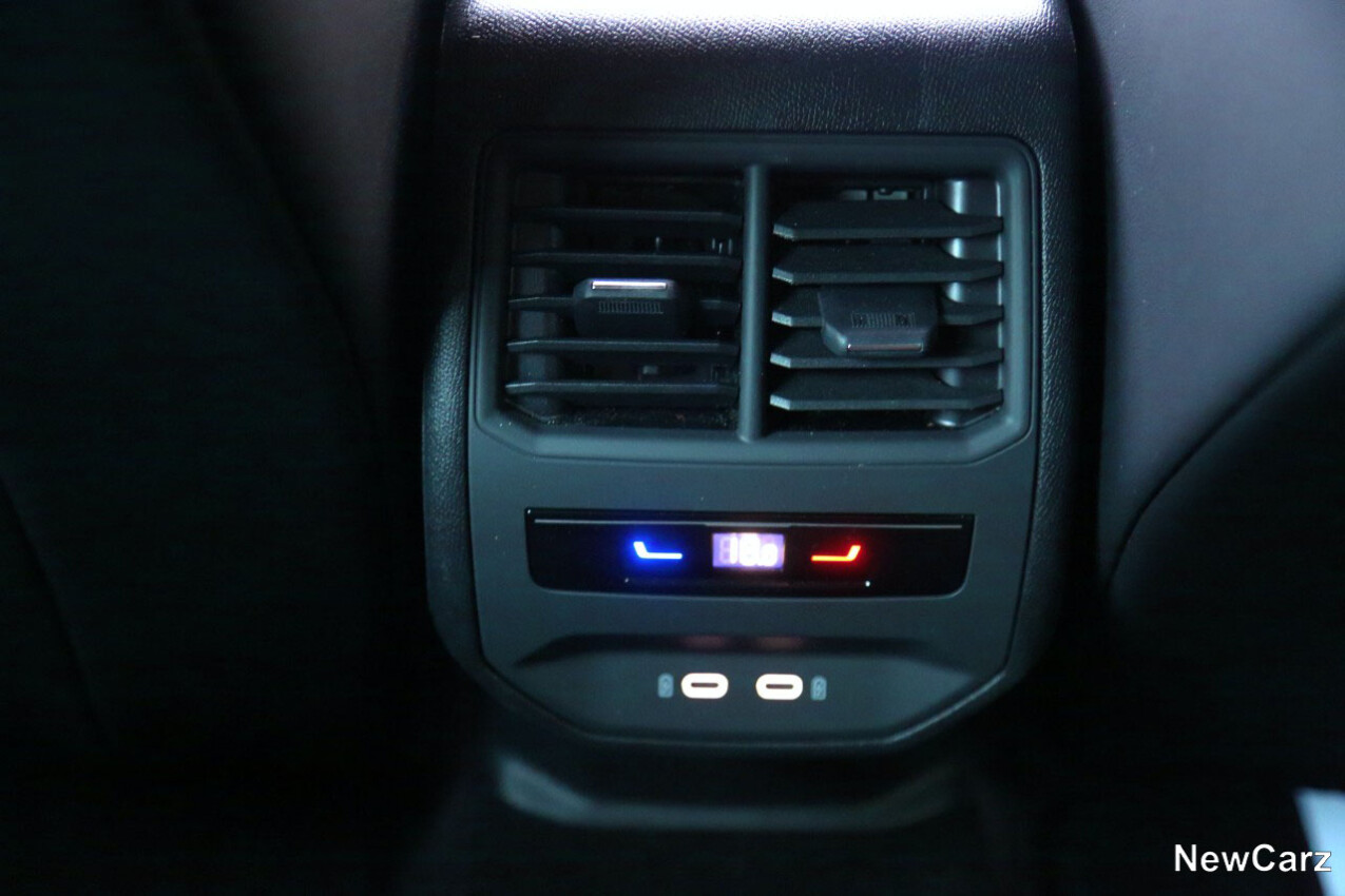 Seat Leon e-Hybrid Black Edition 3.Klimazone