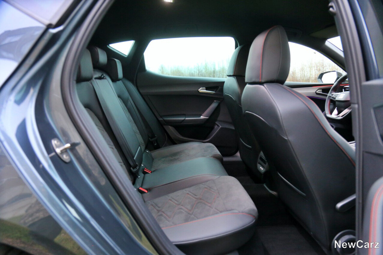 Seat Leon e-Hybrid Black Edition Fond