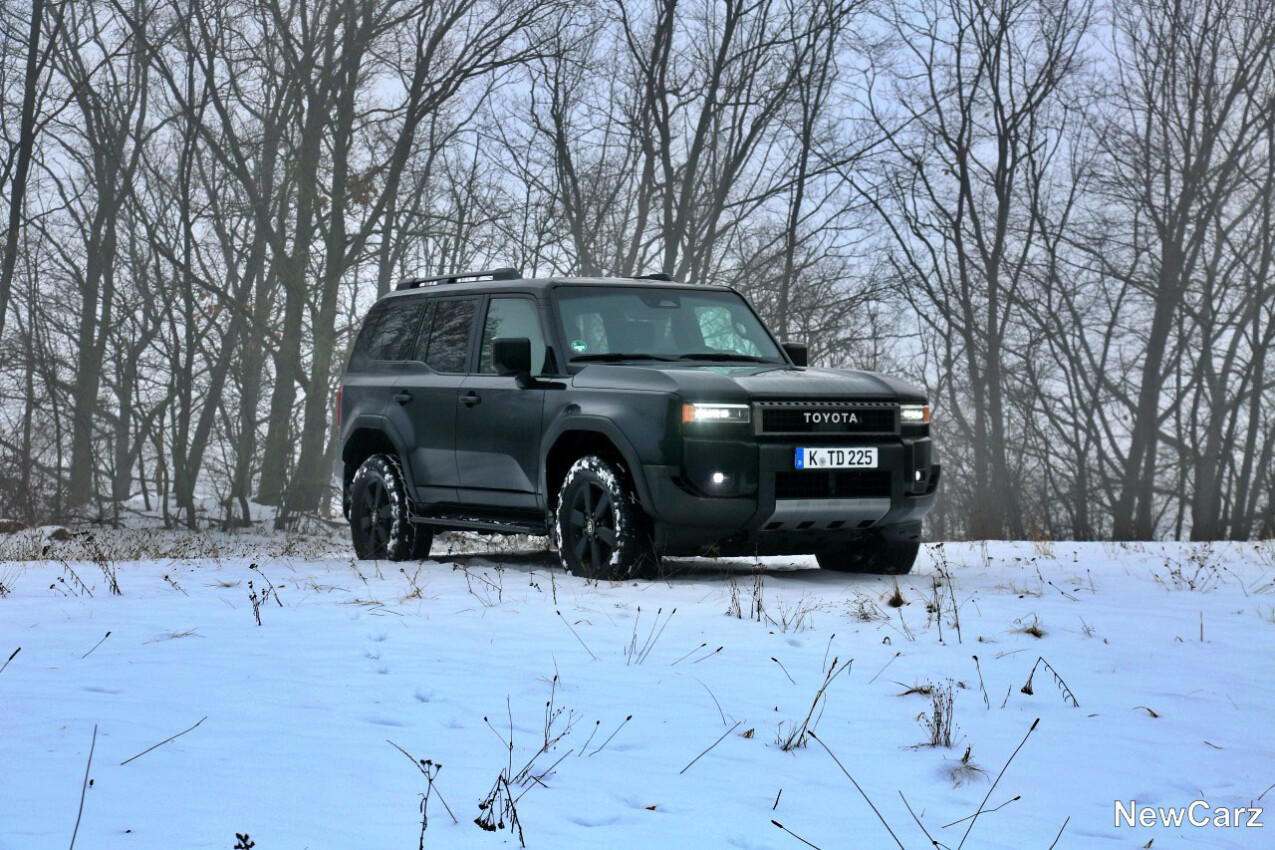 Toyota Land Cruiser Diesel vorne rechts