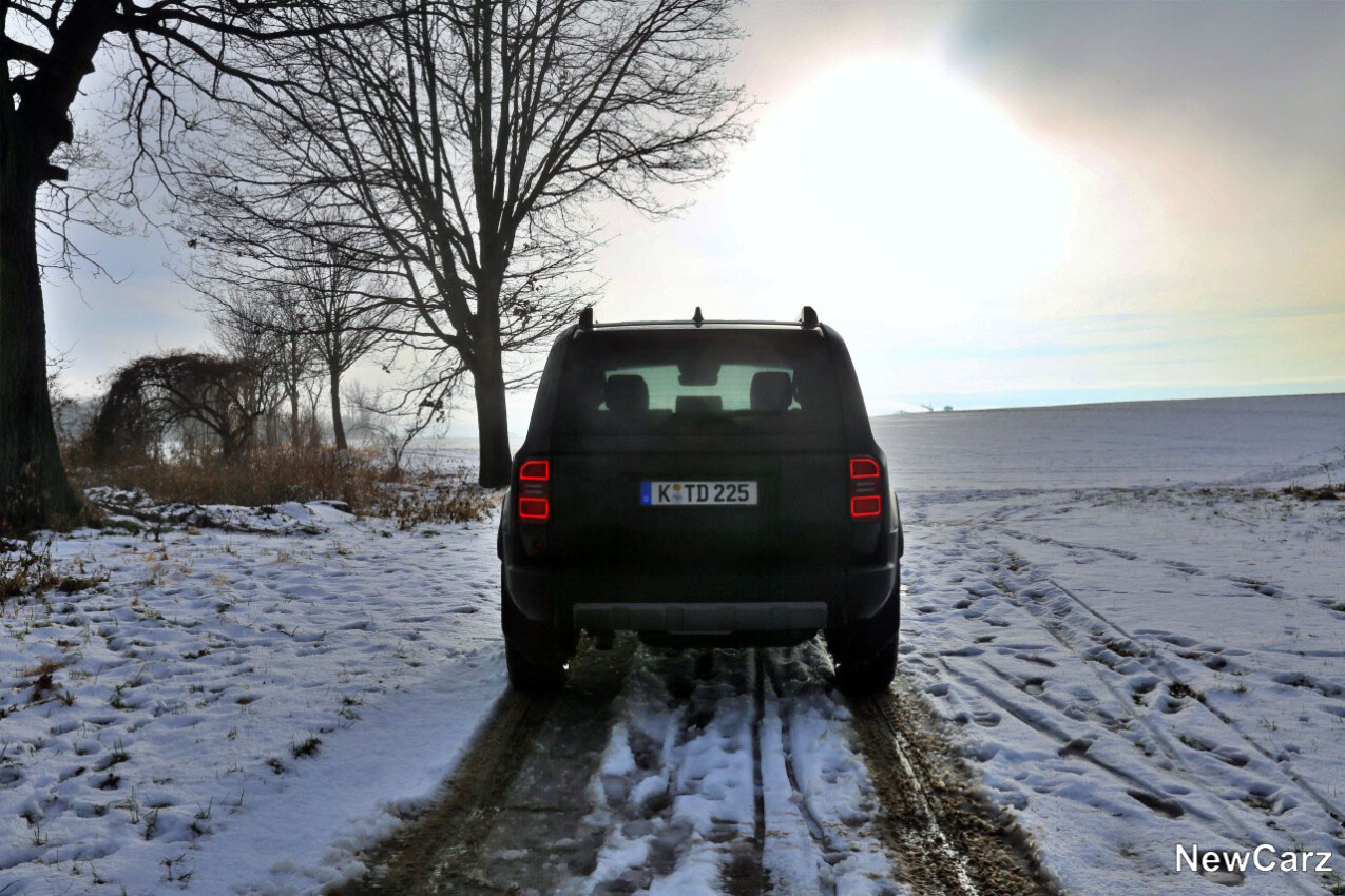 Toyota Land Cruiser Diesel von hinten